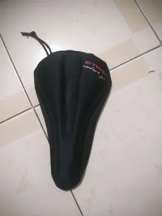 Sillín Btwin Confort Gel Negro