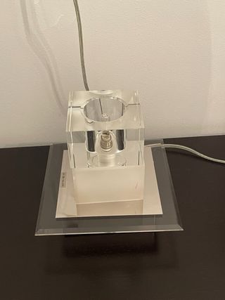 Lámpara de mesa cristal y plástico