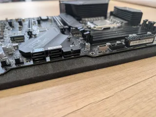 CPU i7 10700k + Placa Base MSI Z490 Gaming Plus