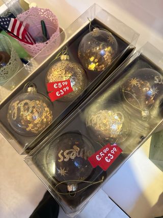 Bolas de Navidad Doradas (Set de 3, 6 paquetes) 17