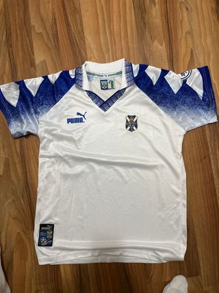 Camiseta Vintage Puma CDT