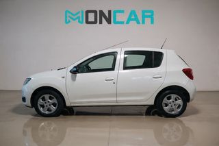 Dacia Sandero 2015