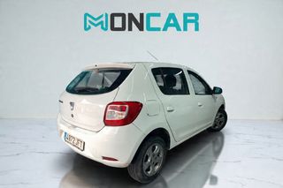Dacia Sandero 2015