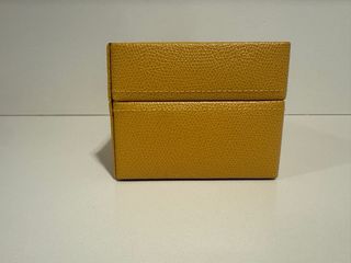 Porta orologi in pelle gialla