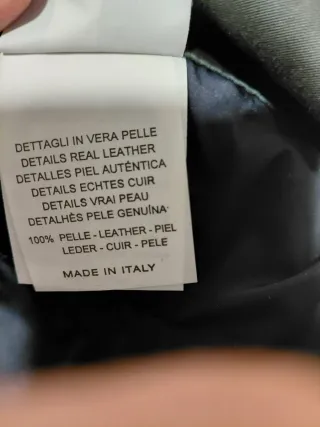 Gabardina hombre con chaleco gris