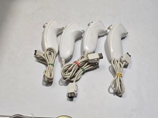 4 motion+4 nunchuk blancos originales nintendo wii