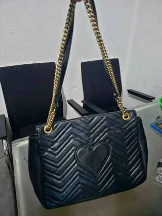 Bolso Gucci GG Marmont Matelasse Negro