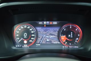 Volvo XC40 2.0 D3 MOMENTUM PRO AUTO -2020