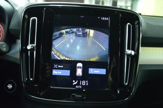 Volvo XC40 2.0 D3 MOMENTUM PRO AUTO -2020