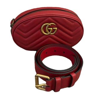 Riñonera Gucci GG Marmont Roja