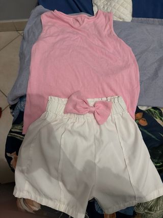 Set bimba pantaloncino e canotta rosa