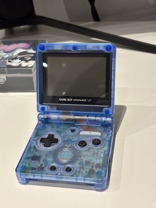 Game Boy Advance SP