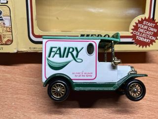 Vehículo de reparto Days Gone de Lledo año 1983