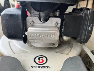 Cortacésped Sterwins Gasolina Honda 160cc.