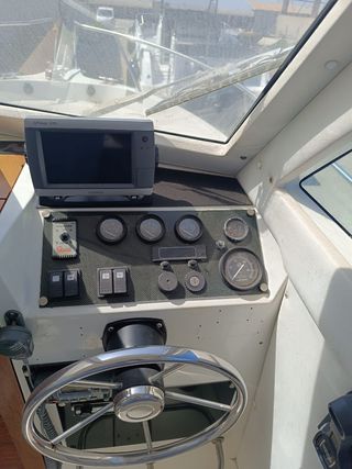 Lancha con cabina 6,7m