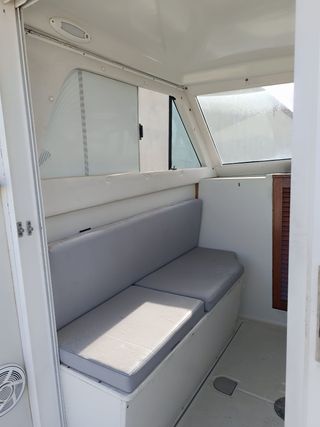 Lancha con cabina 6,7m