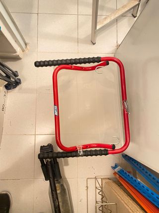 Soporte Pared Bicicleta Cuadro Mottez Rojo