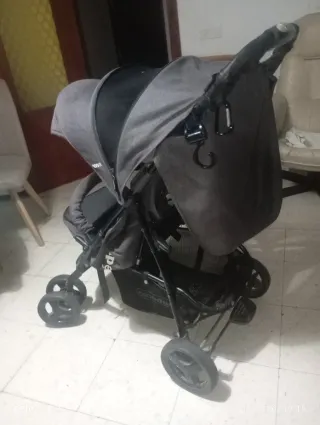 Carrito de bebé Bebeconfort gris