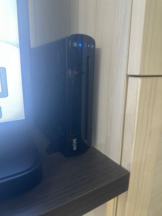 Nintendo Wii U Negra + Juegos y Accesorios