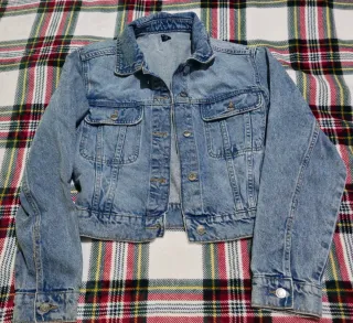 Chaqueta vaquera corta Talla XS