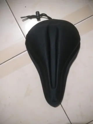 Sillín de bicicleta negro
