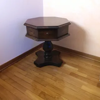 Tavolino in legno noce anni 70-80