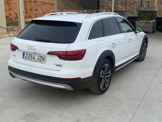 Audi A4 Allroad 2017