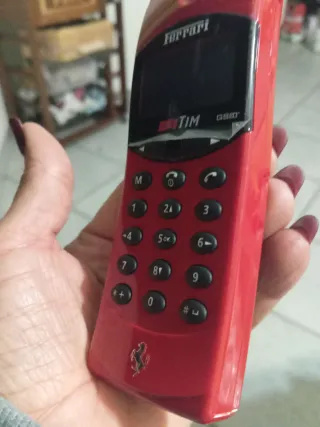 Telefono Ferrari TIM GPRS rosso