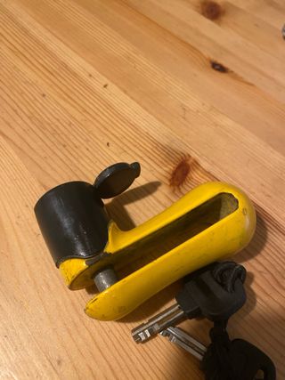 Candado de disco moto amarillo
