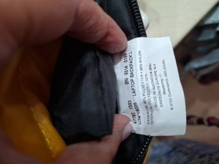 Mochila Samsonite Amarilla
