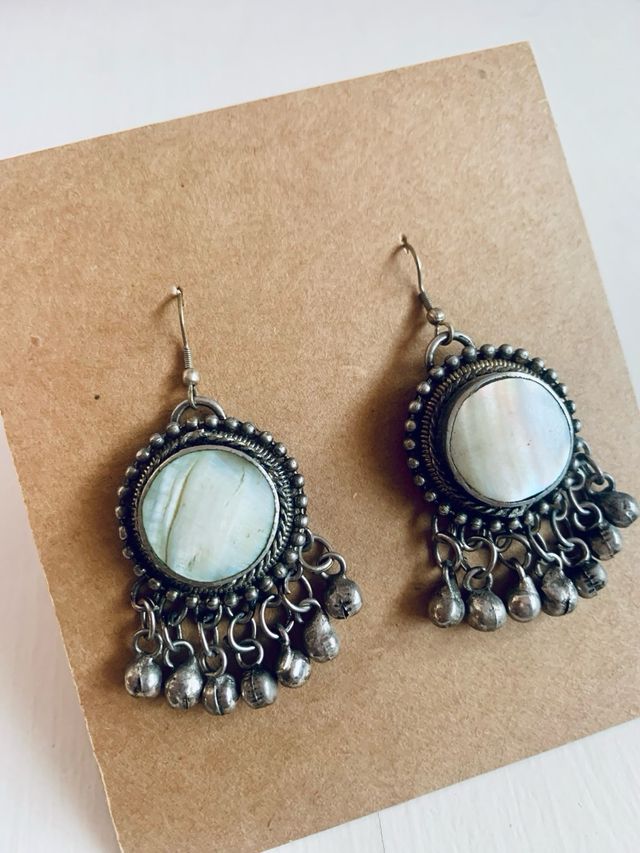 Pendientes Largos Boho Étnicos con Cascabeles Plat