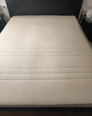 Colchón 160x190 de muelles ensacados.