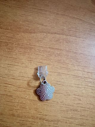 ciondolo  antipolvere per IPhone a forma di zampa