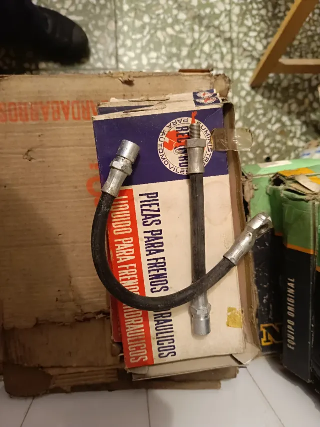 Latiguillos hidráulicos Seat 600,850, 127, 124,