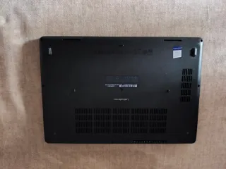 Dell Latitude 5490 Portátil + Cargador