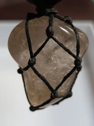 Collana minimal con quarzo grezzo