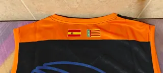 Camiseta del Valencia Basket. Talla S.