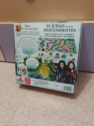 Juego de mesa Descendientes Borras