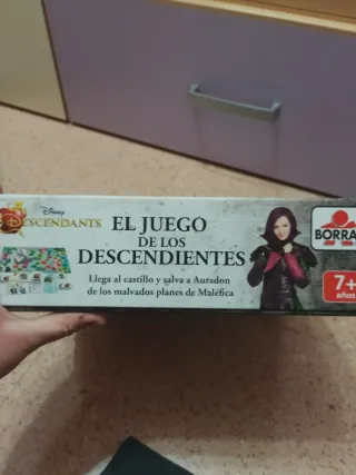 Juego de mesa Descendientes Borras