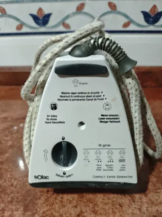 Plancha de vapor Solac CVC 9800 2400W. NO calienta