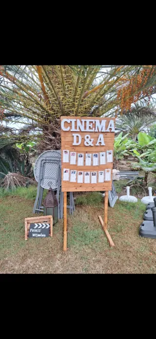 Panel de madera para eventos seating plan