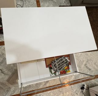 Mesa elevable blanca madera y metal