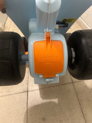 Quad eléctrico infantil