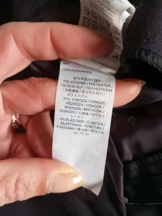 Traje pantalón berenjena