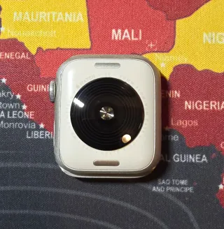 Apple Watch SE Gen 2 40mm silver 32 GB