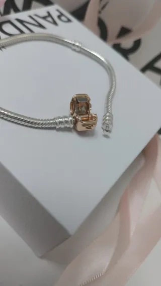 Pulsera Pandora talla 18 cm.