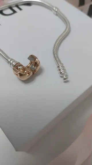 Pulsera Pandora talla 18 cm.