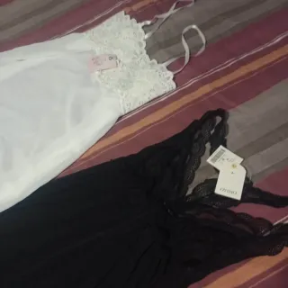 Salto de cama Oysho negro encaje talla M