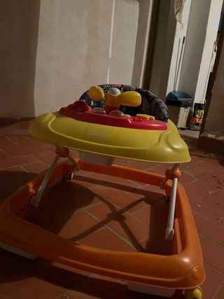 Tacata para bebé con música