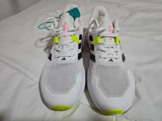 Adidas Rise 5.0 Blancas y Rosas. Talla 45 1/3